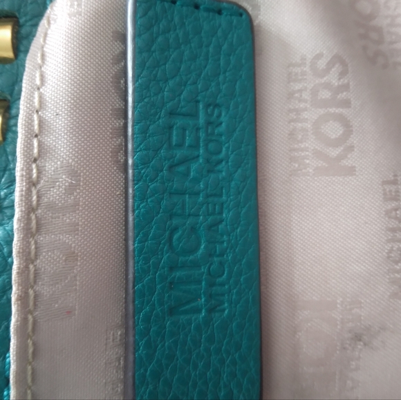 Michael kors hobo handbag - Picture 7 of 7